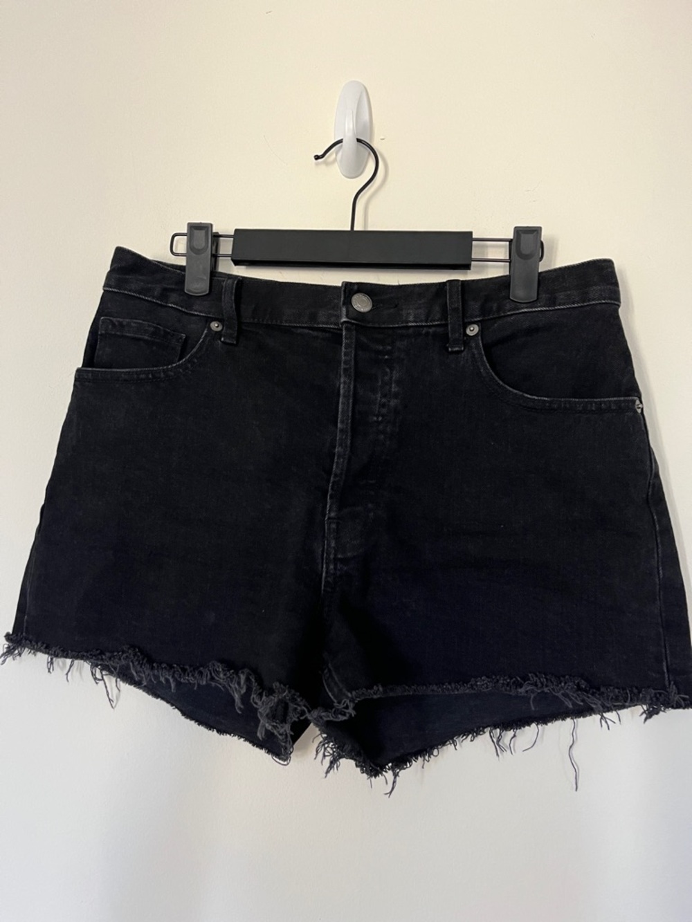 Everlane Black High-Rise Frayed Hem Women's Denim Shorts